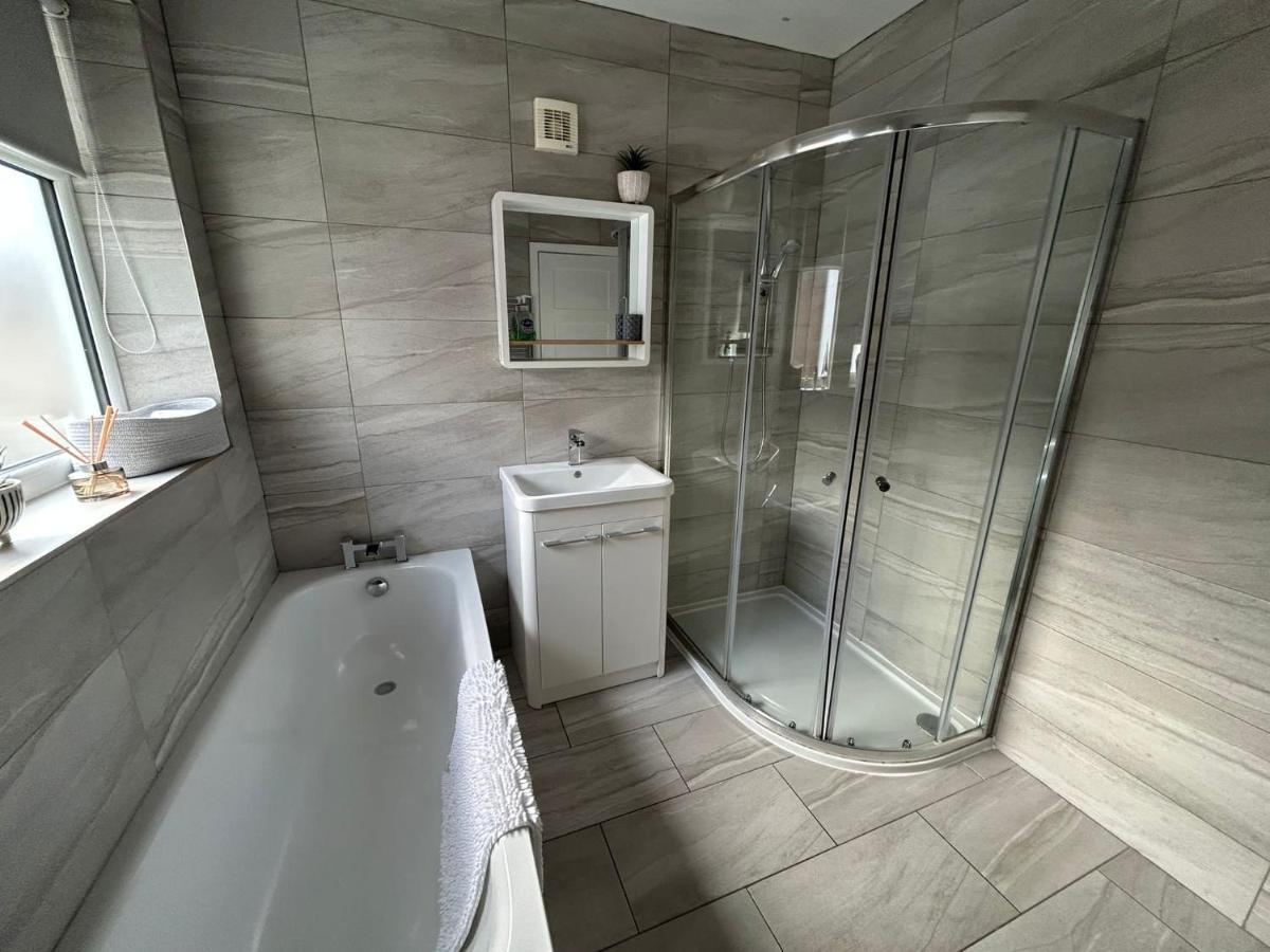 Light And Spacious Highcross Apartment Poulton-le-Fylde Exterior photo